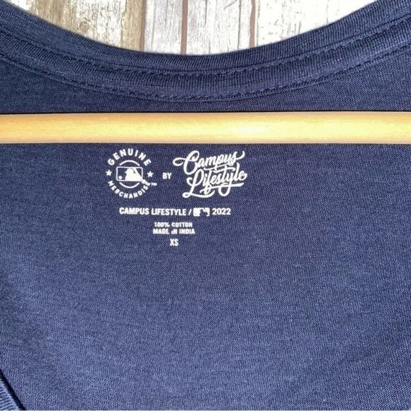 NWT MLB Detroit Tigers Baseball Tee - Picture 3 of 4